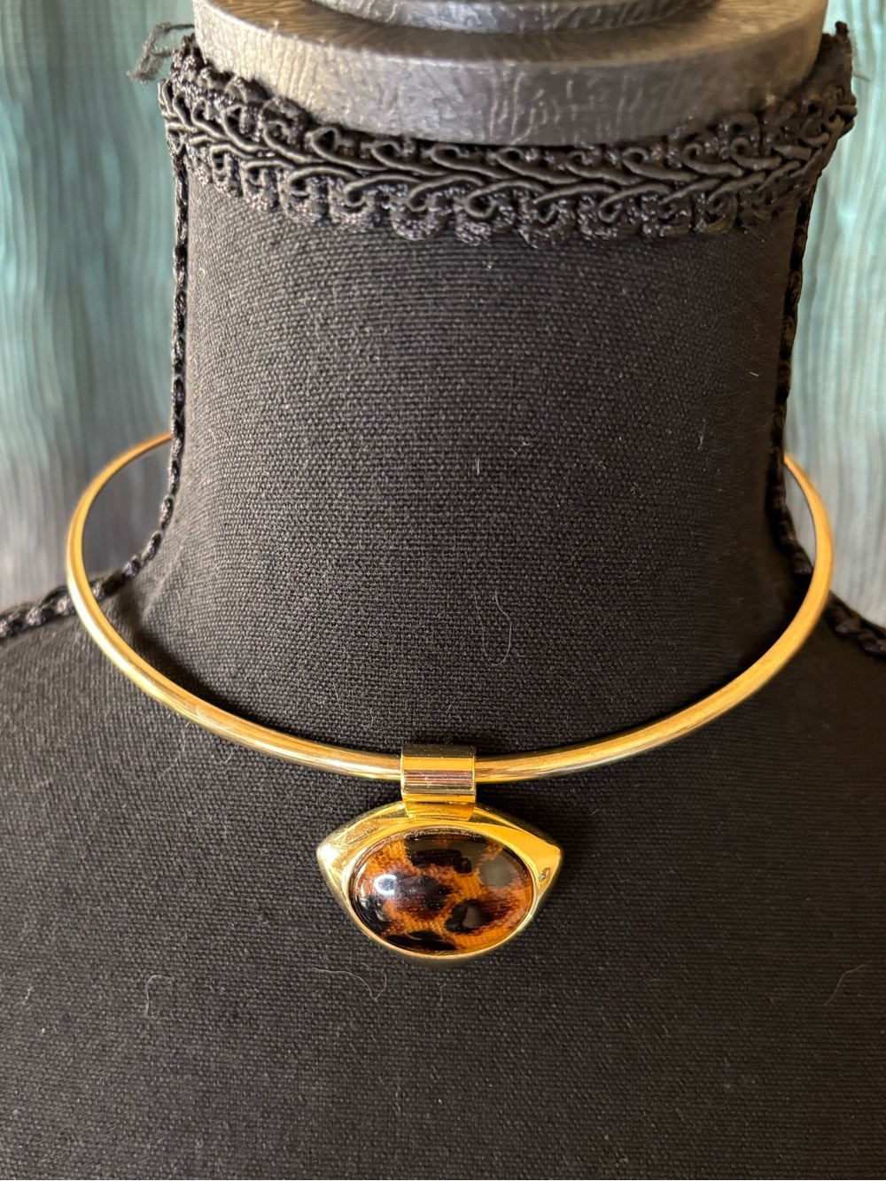 Gold Choker Necklace with Amber Tortoiseshell Pendant